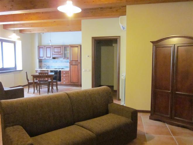 Pietra Maula Agriturismo Castelraimondo Bilik gambar